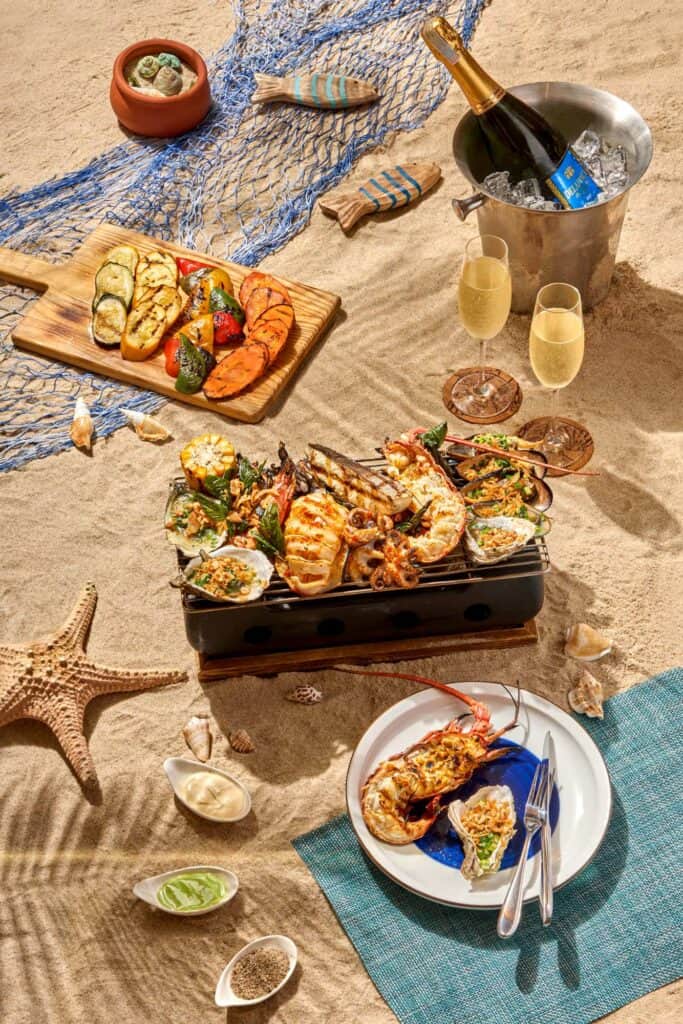 VND 1,500,000 nett / platter
Our daily perfect & juicy seafood platter is a thing of joy. That goes bubble double with a combination of good wine.