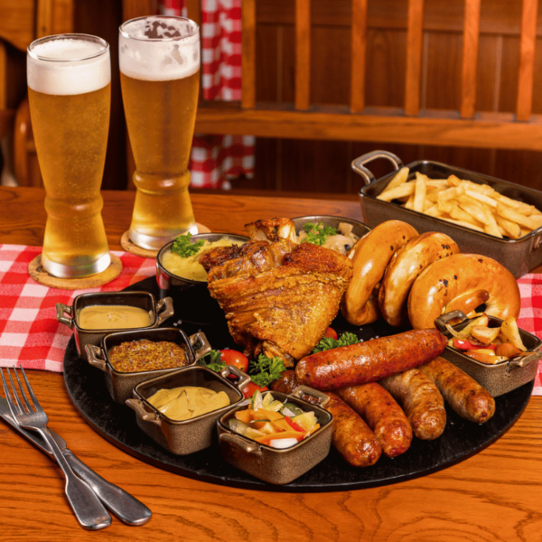 Sausages &  Pork Knuckles Combo with German Draft Beer to share