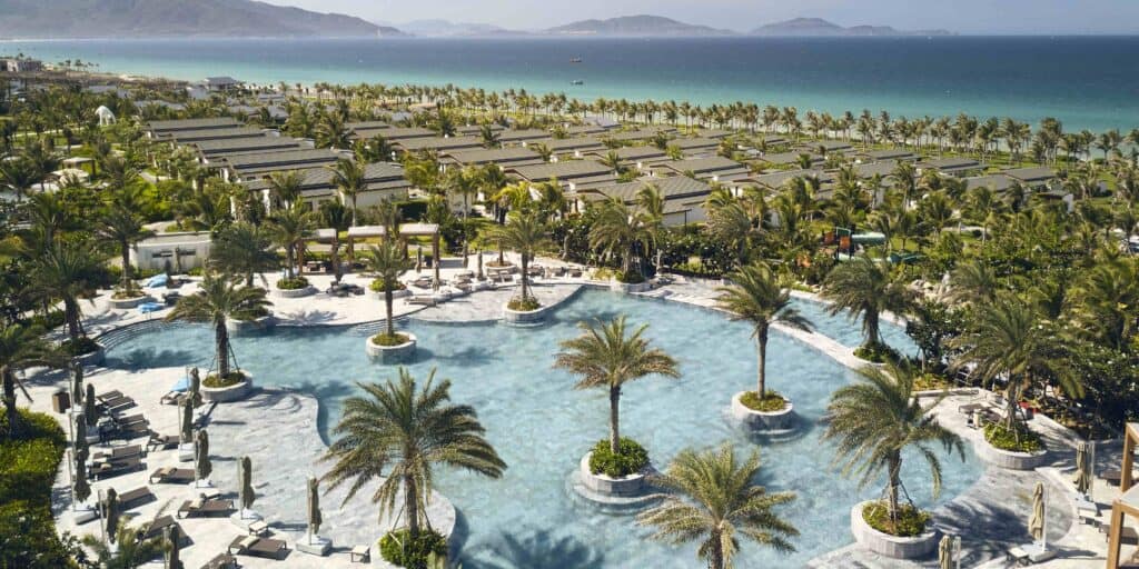 최대 15%까지 숙박료 할인을 받으세요.
뫼벤픽 리조트 깜란의 세이버 요금(조식 포함)으로 해변으로 휴가를 떠날 때입니다.