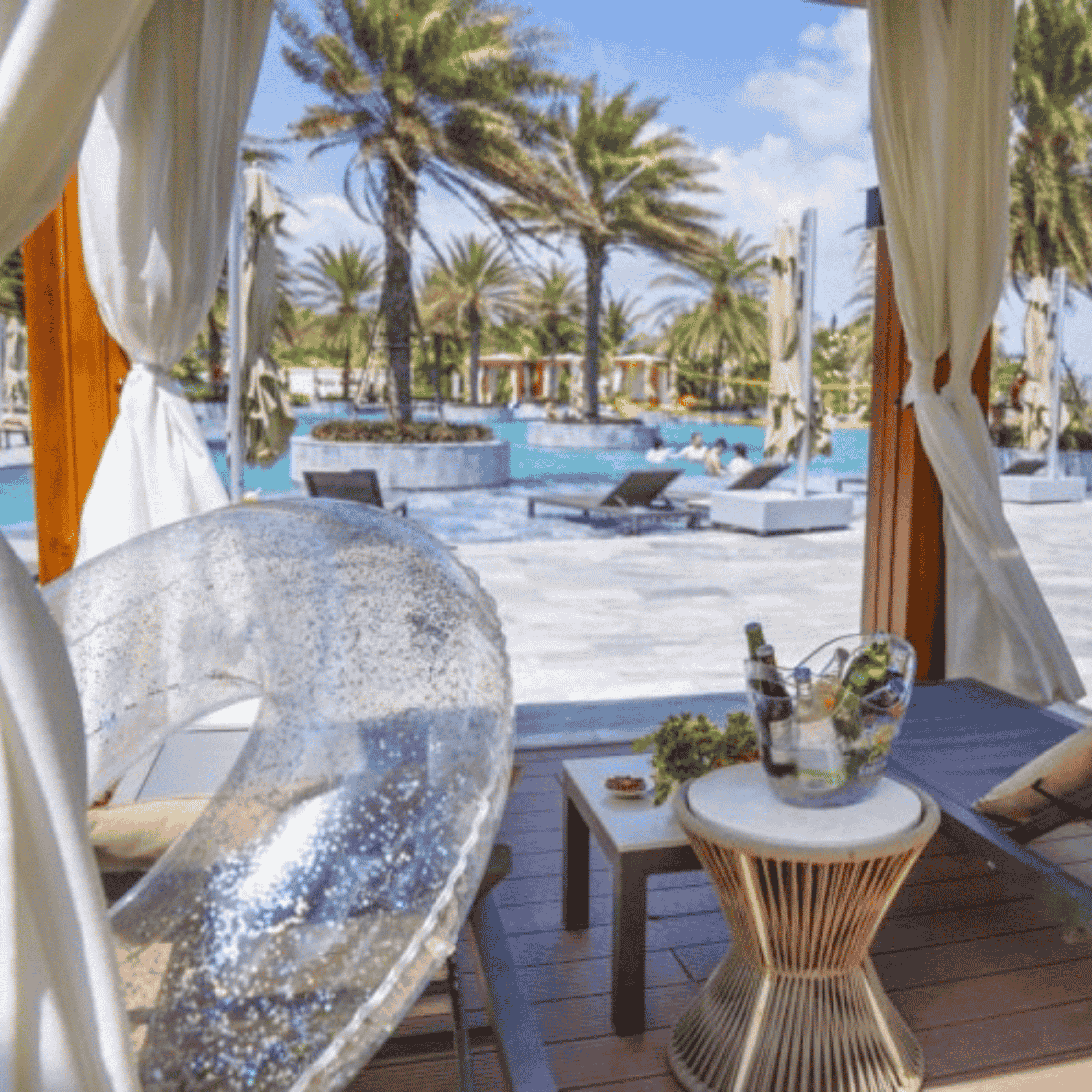 Room with Lunch or Dinner - Image 9