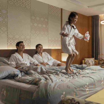 family in the bed family in the bed