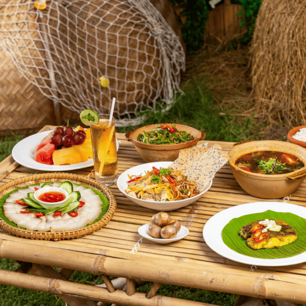 Taste of Vietnam - Set menu for 2 persons with 2 ice teas