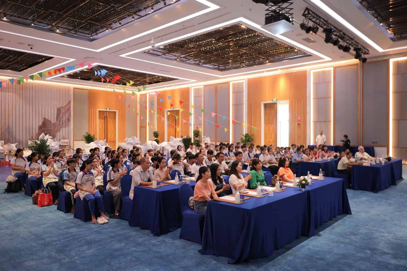 Apr 06 - Movenpick Art Competition_056-min