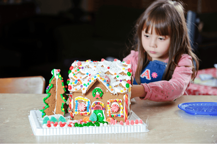 Hoạt động cuối năm cho bé trong mùa lễ hội