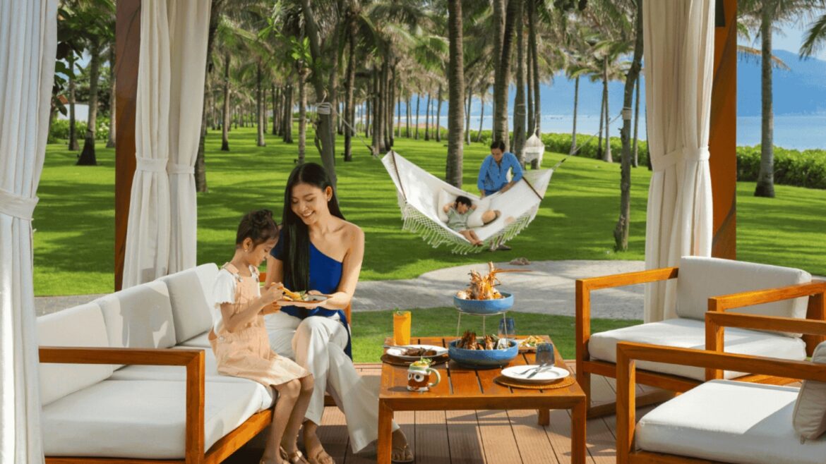 Room with Lunch and Dinner