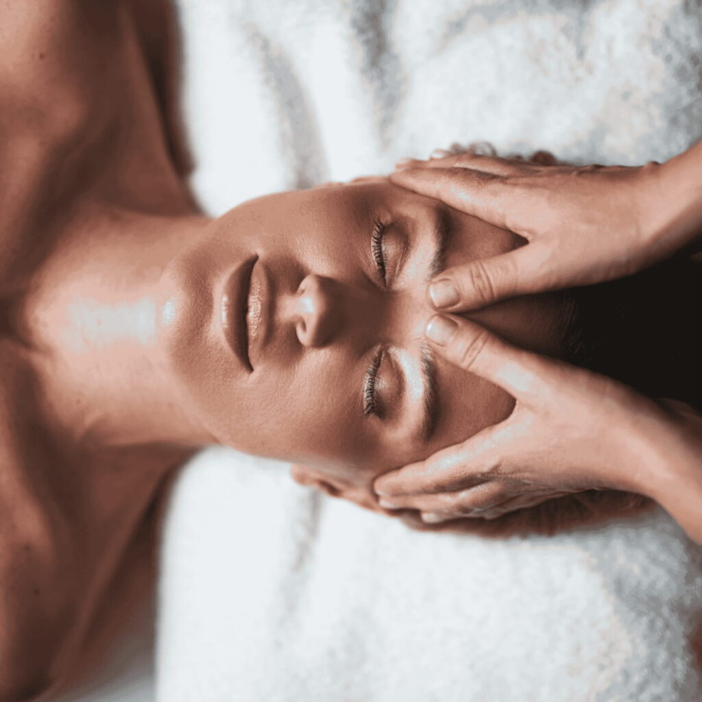 Glowing Skin Treatment – Ưu đãi Mövenpick Resort Cam Ranh