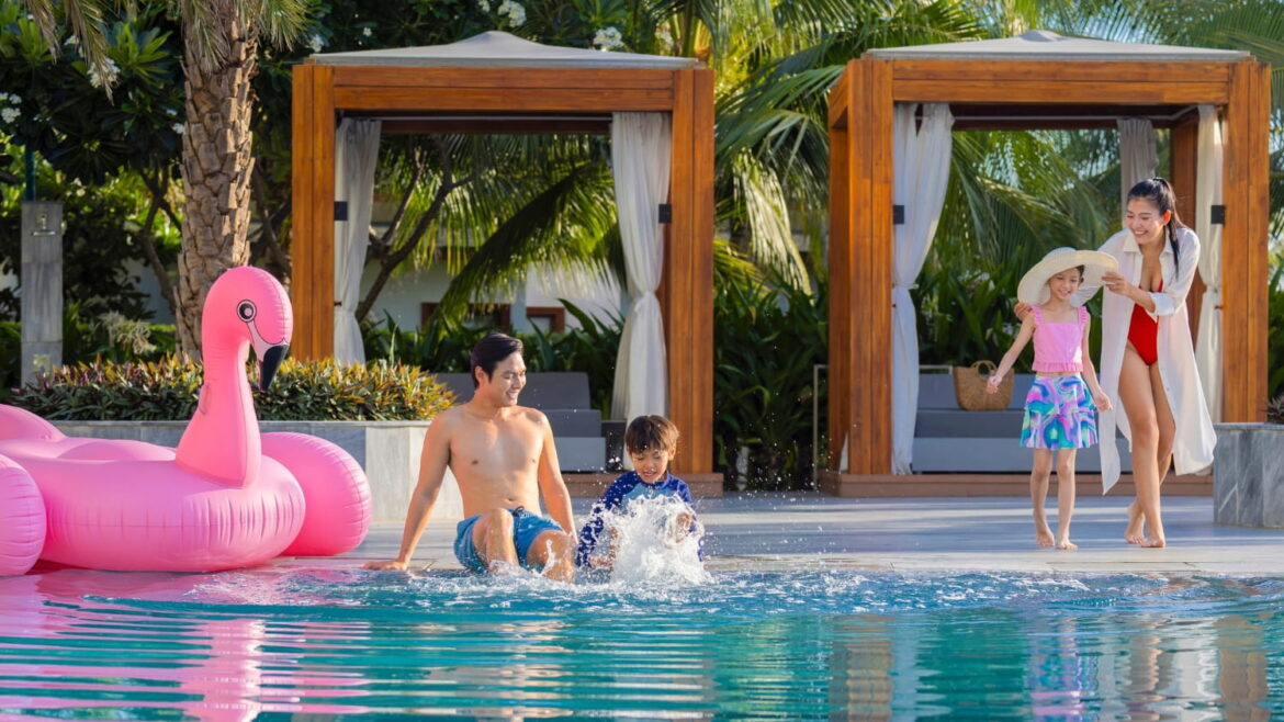 Chilling Cabana – Ưu đãi Mövenpick Resort Cam Ranh