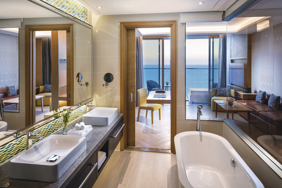 Seaview Junior Suite 1