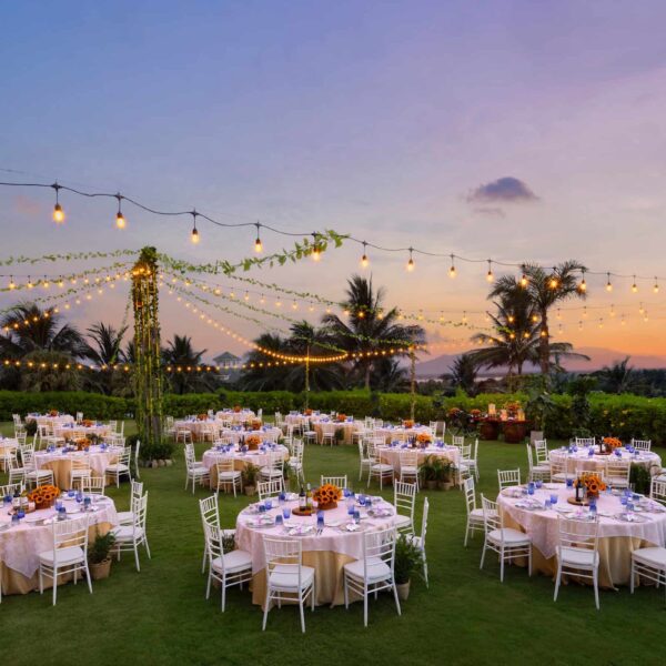 Outdoor lawn event spaces in Cam Ranh