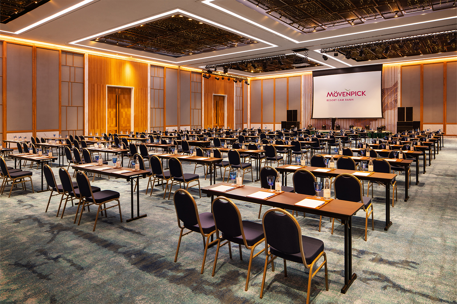 Zurich Ballroom theatre setup – ballroom in Cam Ranh