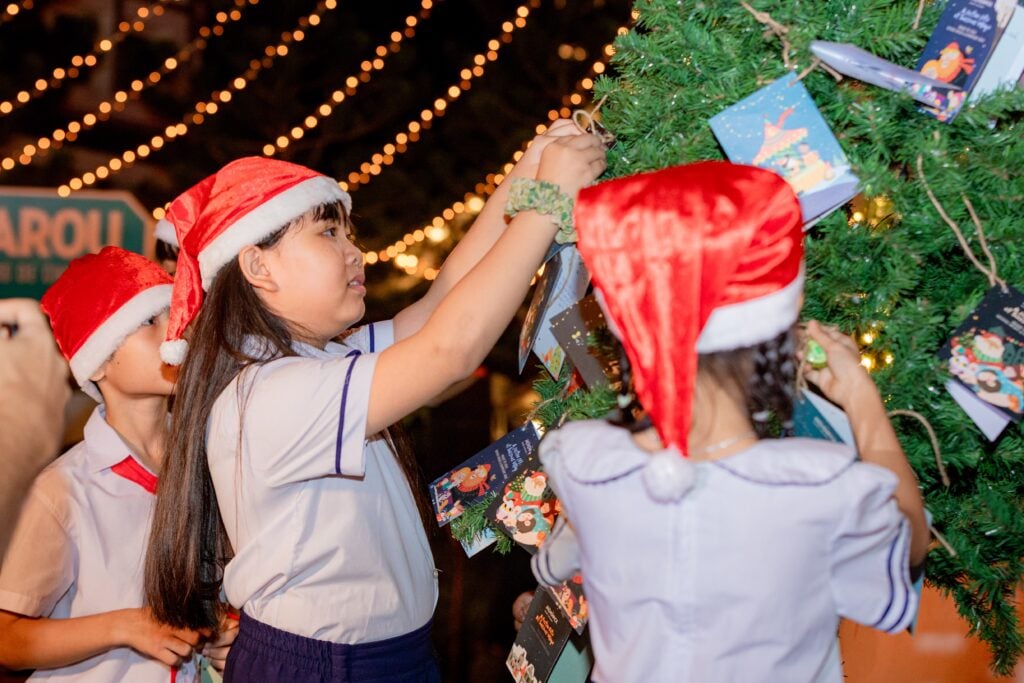 Become a Secret Santa